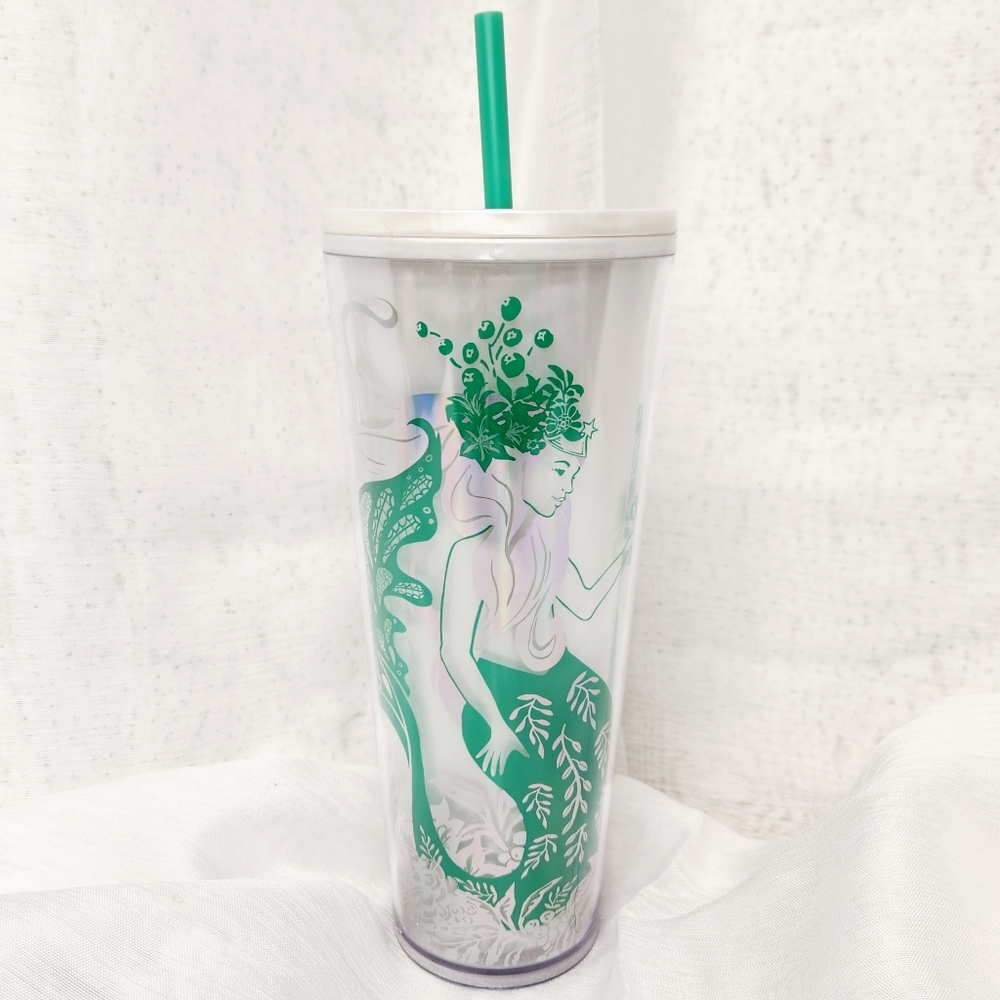 Starbucks Siren Mermaid Iridescent Cold Tumbler 24 oz Venti NEW 2022 Holiday